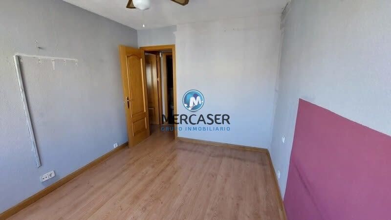 2 bedroom Flat for sale in Coslada - € 234,200 (Ref: 9865803)