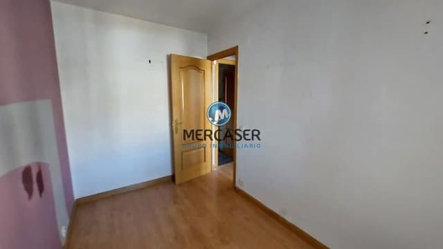 2 bedroom Flat for sale in Coslada - € 234,200 (Ref: 9865803)