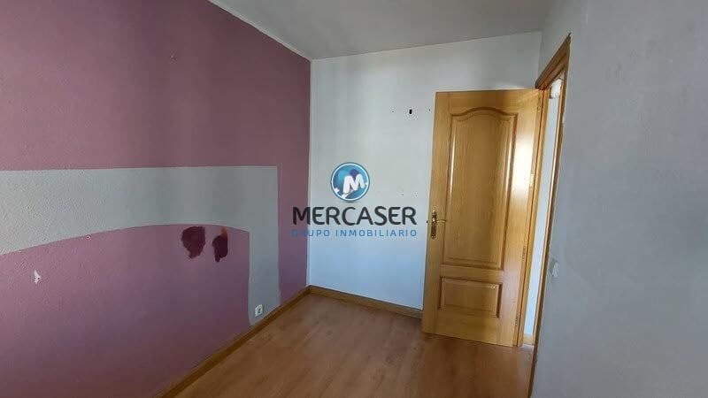 2 bedroom Flat for sale in Coslada - € 234,200 (Ref: 9865803)