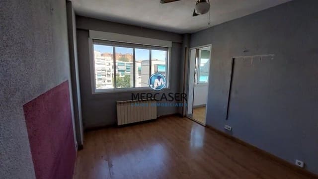 2 bedroom Flat for sale in Coslada - € 234,200 (Ref: 9865803)