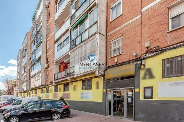 Commercial for sale in Alcalá de Henares - € 15,900 (Ref: 9865813)