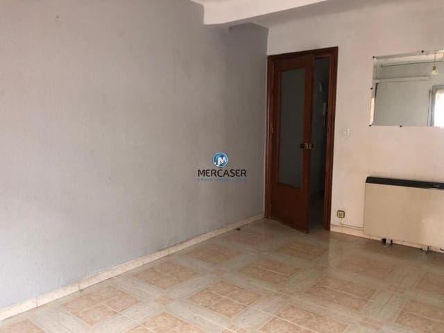 3 bedroom Flat for sale in Coslada - € 220,000 (Ref: 9865818)