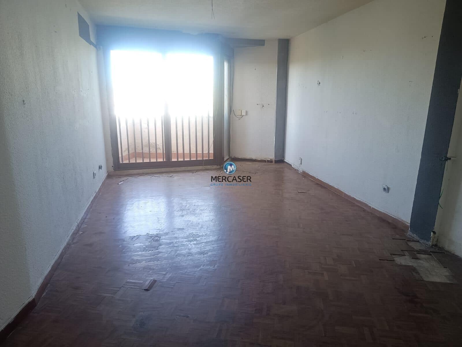 6 bedroom Flat for sale in San Martin de la Vega - € 340,000 (Ref: 9865820)