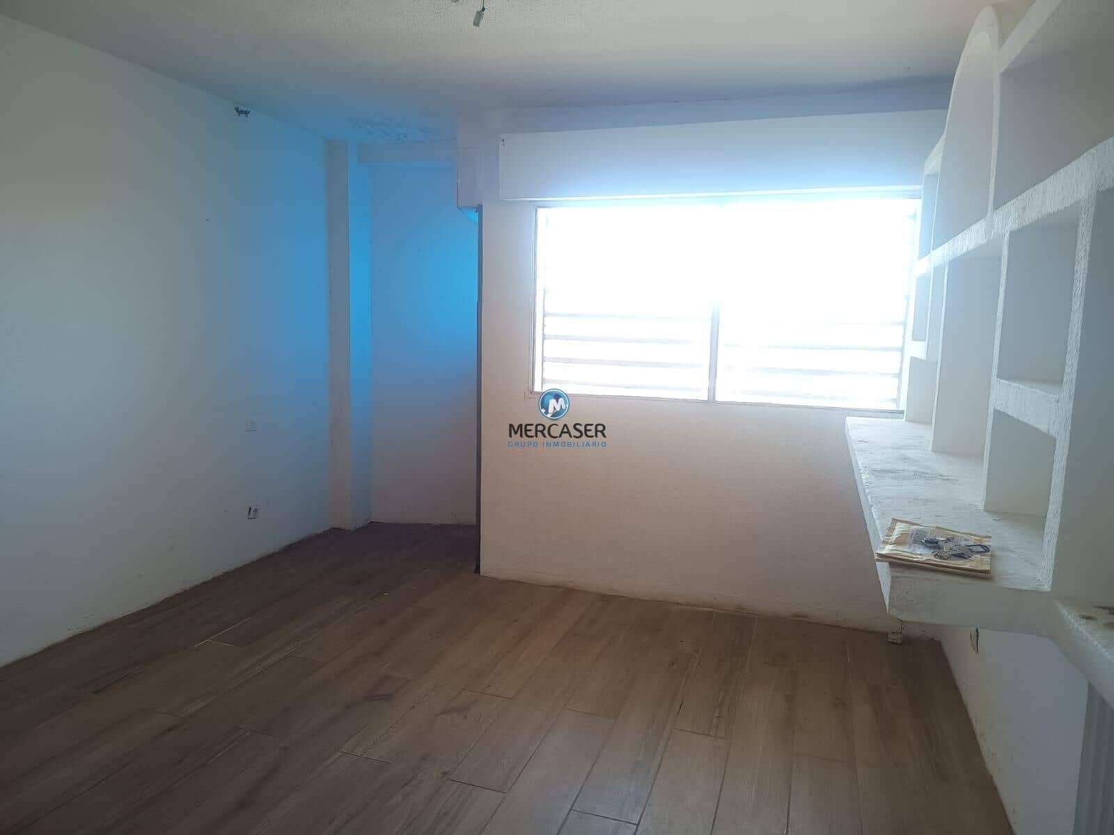 6 bedroom Flat for sale in San Martin de la Vega - € 340,000 (Ref: 9865820)