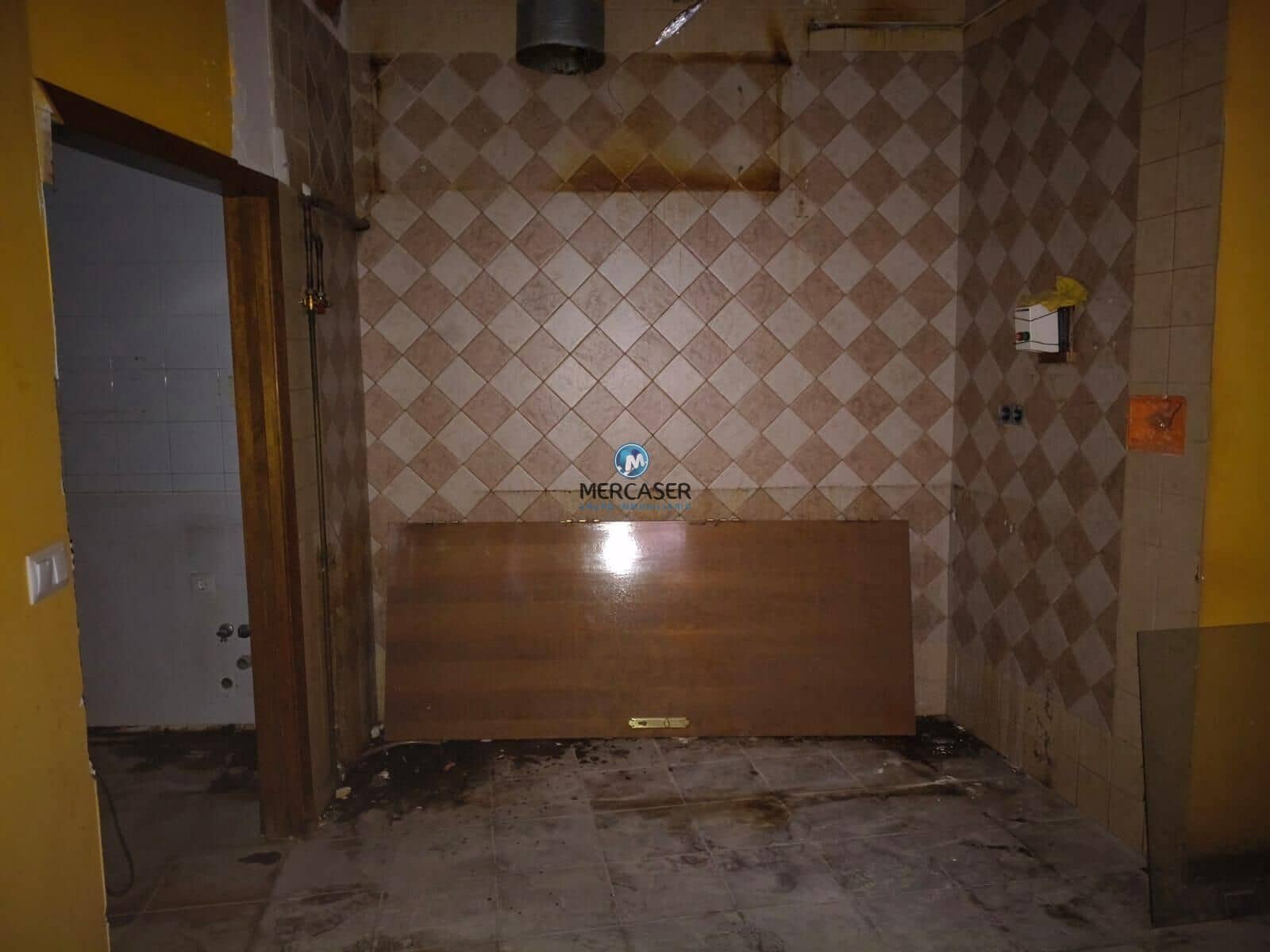 Commercial for sale in Torres de la Alameda - € 259,000 (Ref: 9865821)