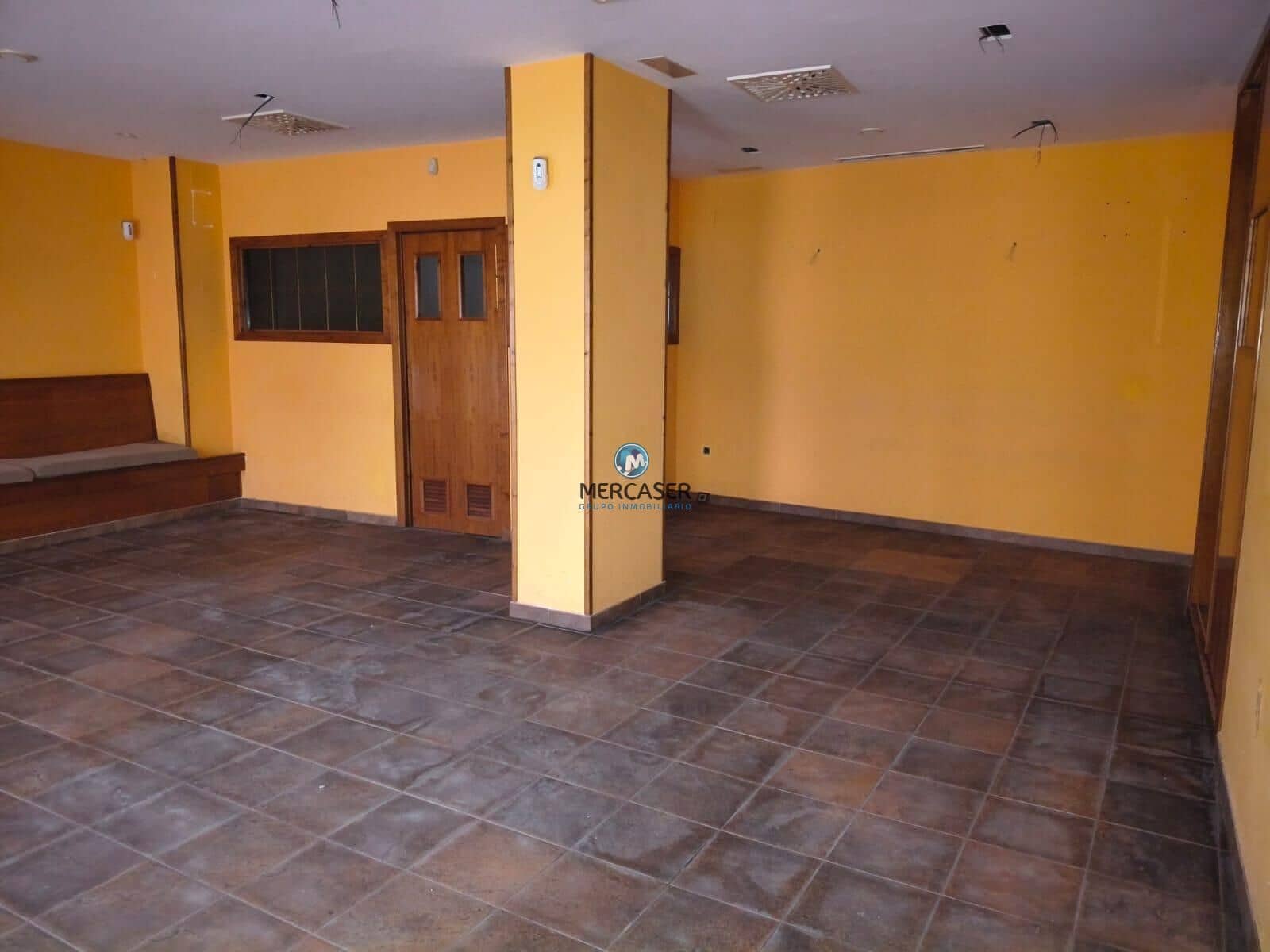 Commercial for sale in Torres de la Alameda - € 259,000 (Ref: 9865821)