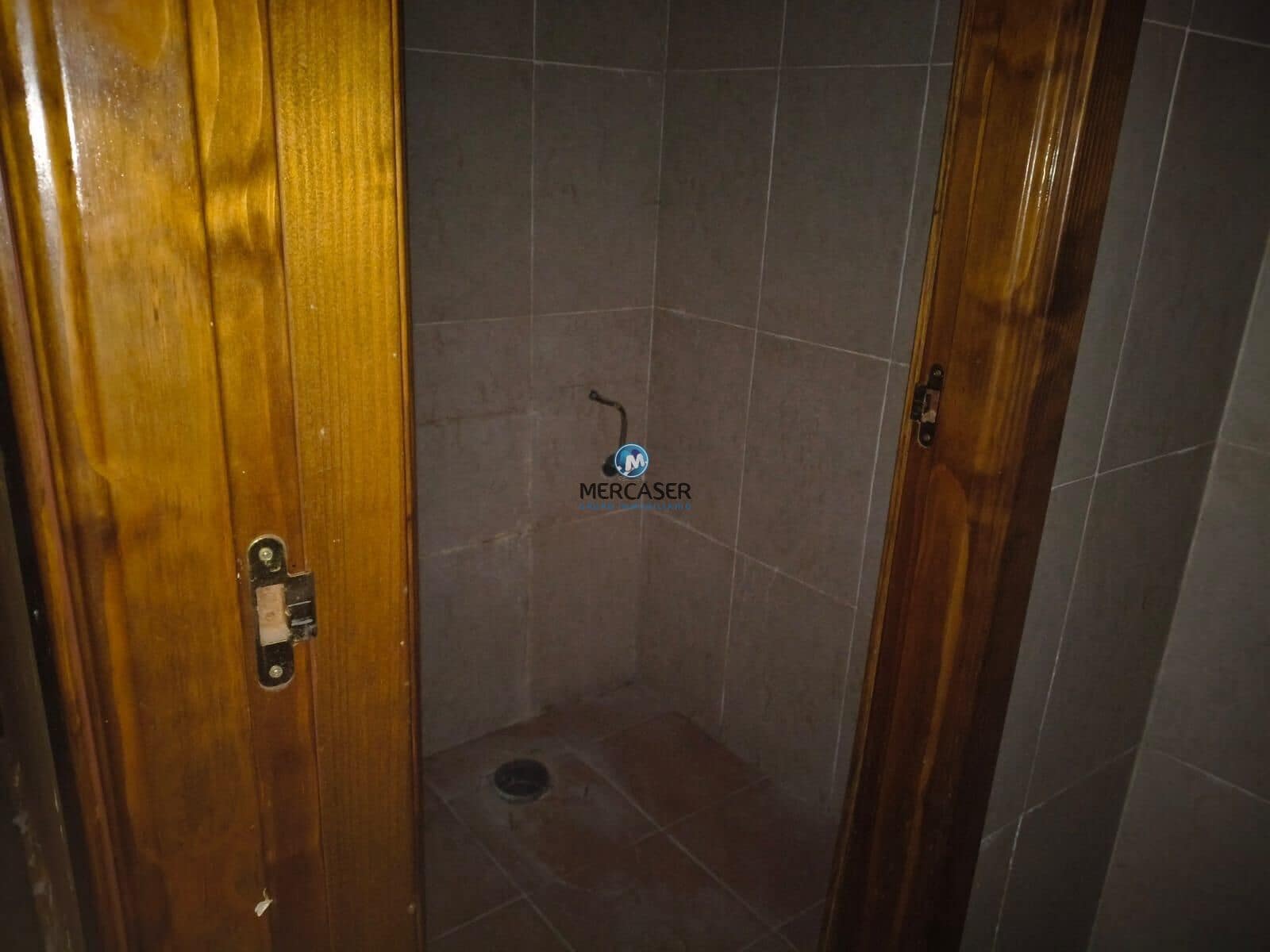 Commercial for sale in Torres de la Alameda - € 259,000 (Ref: 9865821)