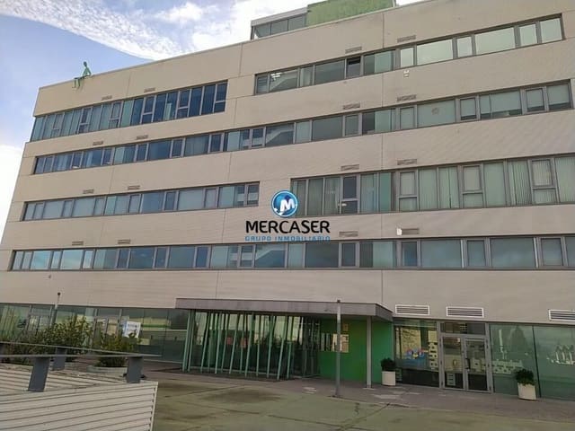 Commercial for sale in Coslada - € 142,100 (Ref: 9865822)