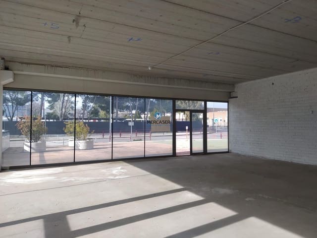 Commercial for sale in Coslada - € 142,100 (Ref: 9865822)