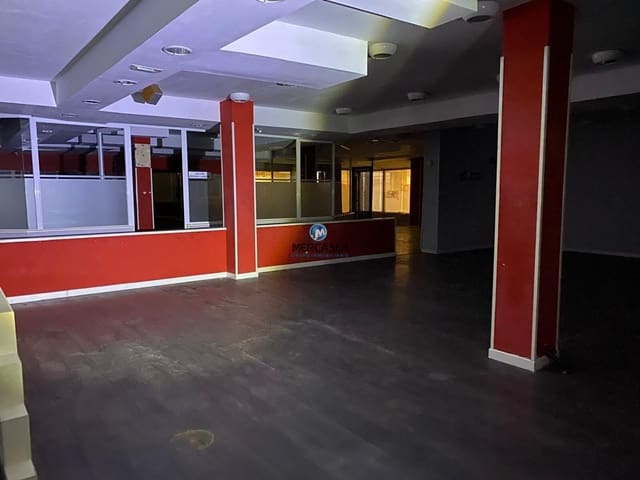 Commercial for sale in Torres de la Alameda - € 133,200 (Ref: 9865823)
