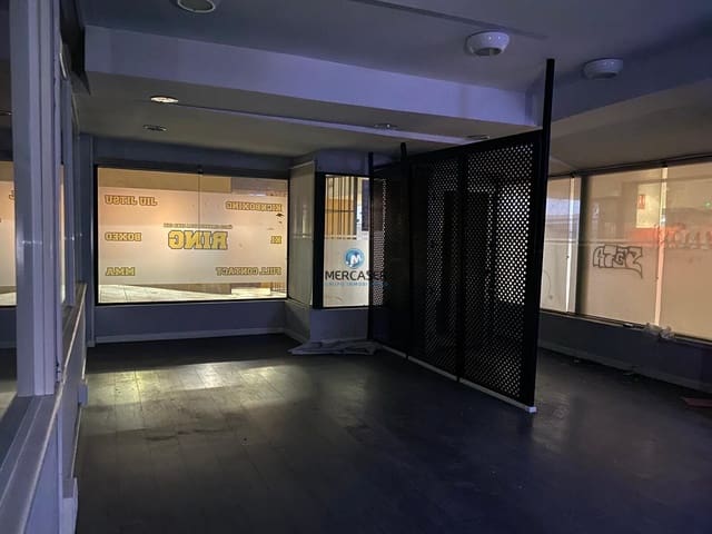 Commercial for sale in Torres de la Alameda - € 133,200 (Ref: 9865823)