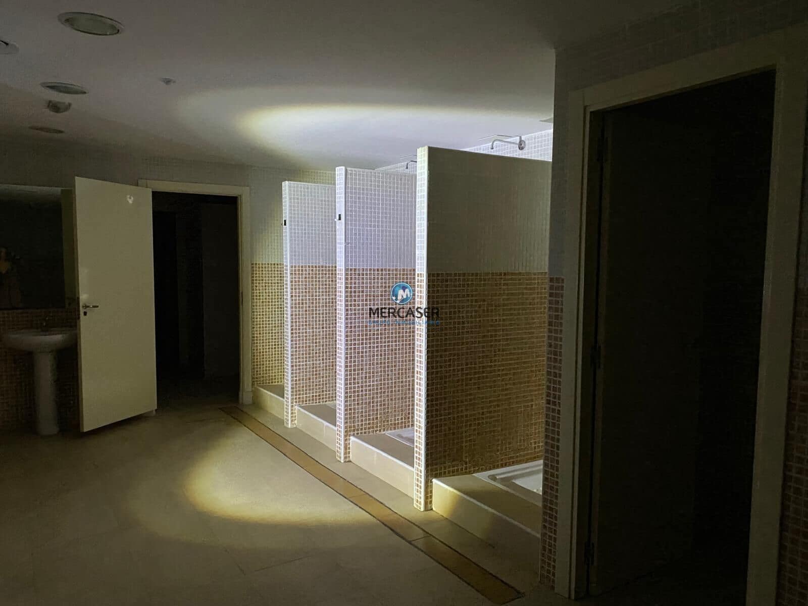 Commercial for sale in Torres de la Alameda - € 133,200 (Ref: 9865823)