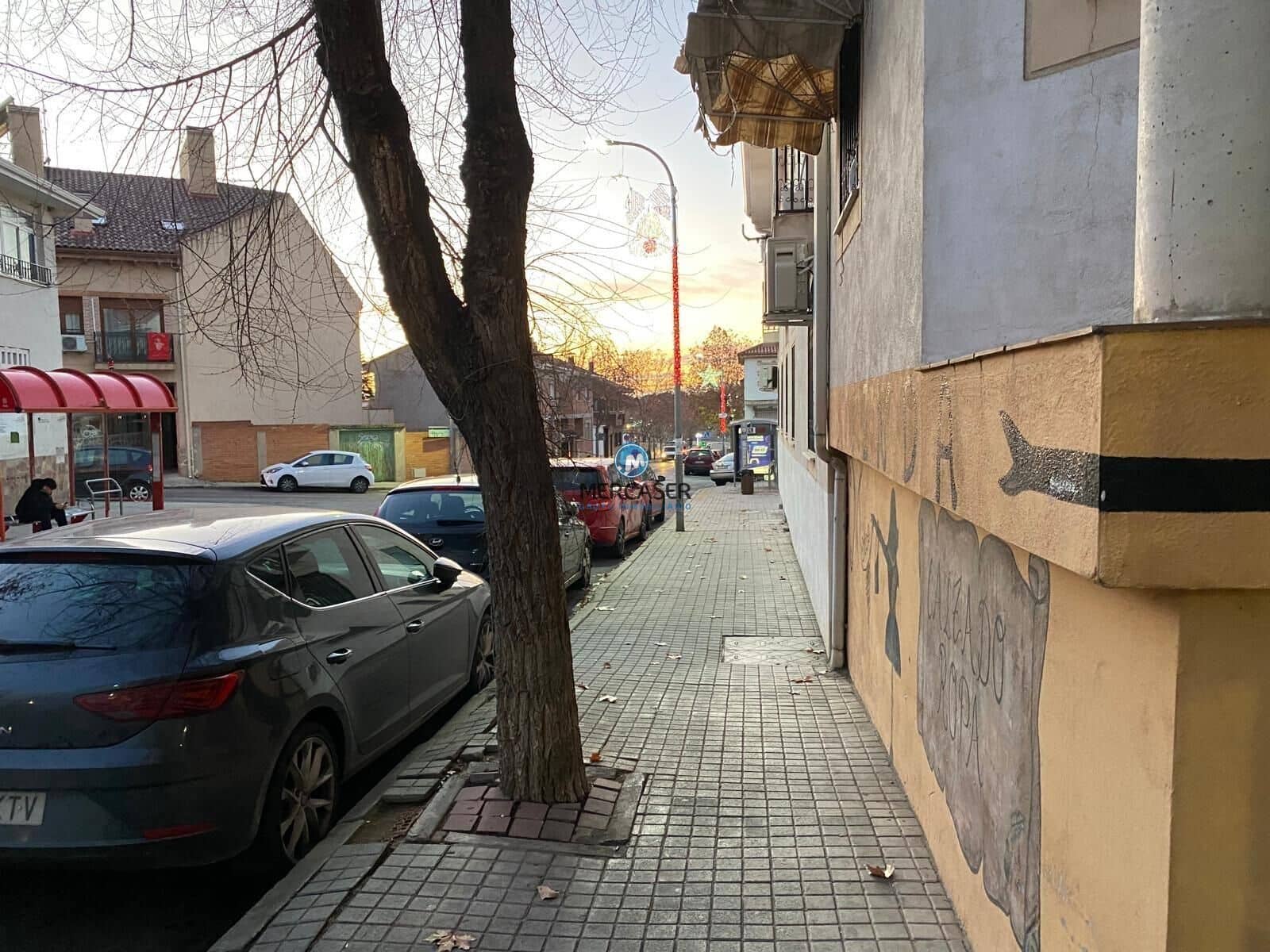 Commercial for sale in Torres de la Alameda - € 133,200 (Ref: 9865823)