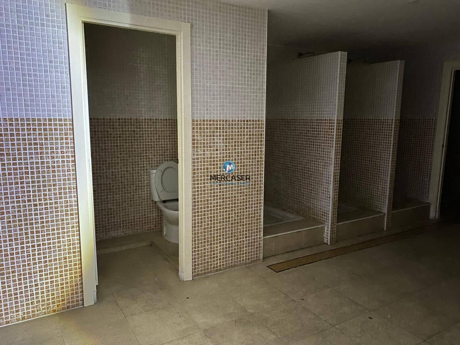Commercial for sale in Torres de la Alameda - € 133,200 (Ref: 9865823)