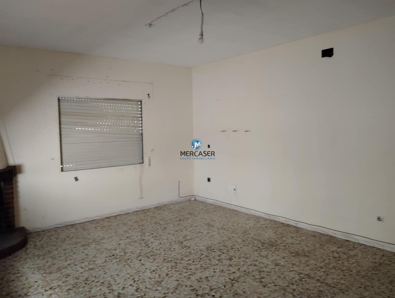 3 bedroom Villa for sale in Fuentiduena de Tajo with pool - € 170,000 (Ref: 9865826)