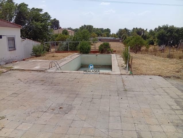 3 bedroom Villa for sale in Fuentidueña de Tajo with pool - € 170,000 (Ref: 9865826)