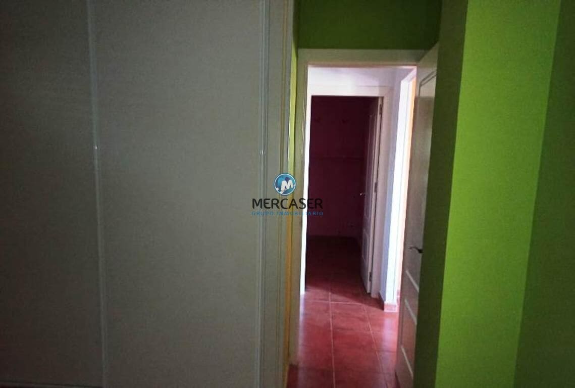 3 bedroom Villa for sale in El Casar with pool - € 236,000 (Ref: 9865827)