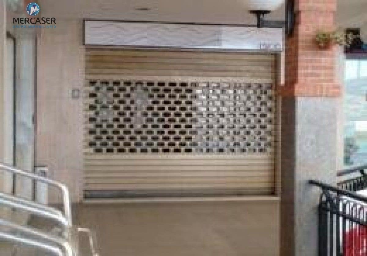 Commercial for sale in Nuevo Baztan - € 73,500 (Ref: 9865841)