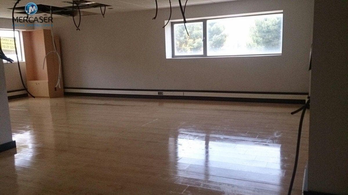 Office for sale in Guadalajara city - € 42,600 (Ref: 9865843)