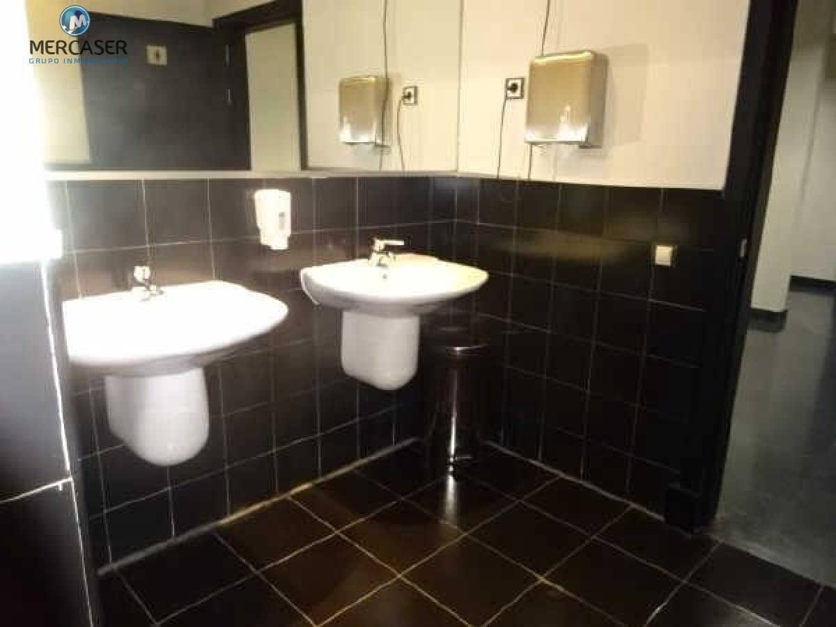 Office for sale in Guadalajara city - € 42,600 (Ref: 9865843)