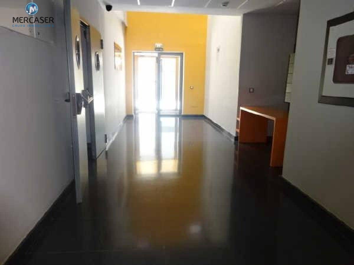 Office for sale in Guadalajara city - € 42,600 (Ref: 9865843)