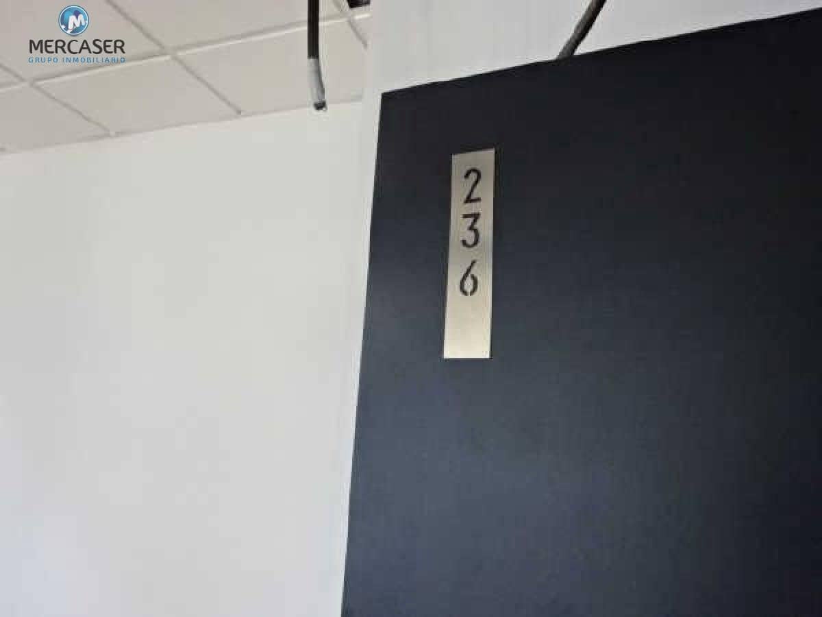 Office for sale in Guadalajara city - € 42,600 (Ref: 9865843)