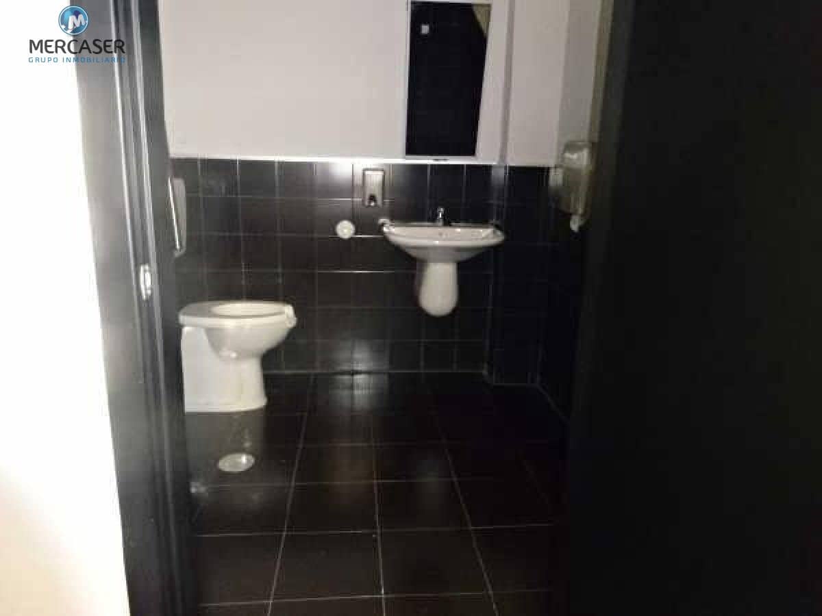 Office for sale in Guadalajara city - € 42,600 (Ref: 9865843)
