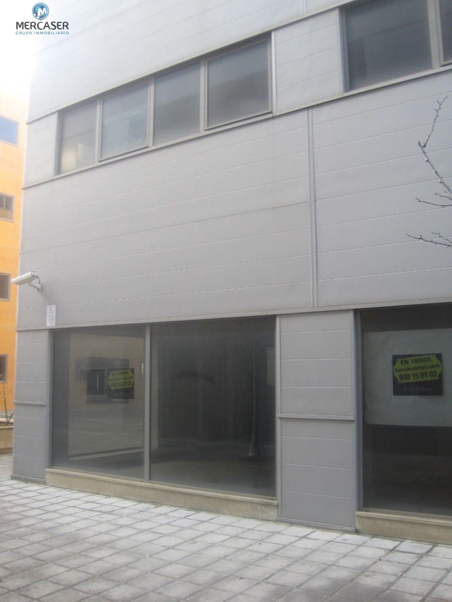 Office for sale in Guadalajara city - € 42,600 (Ref: 9865843)