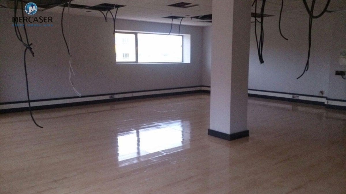 Office for sale in Guadalajara city - € 42,600 (Ref: 9865843)