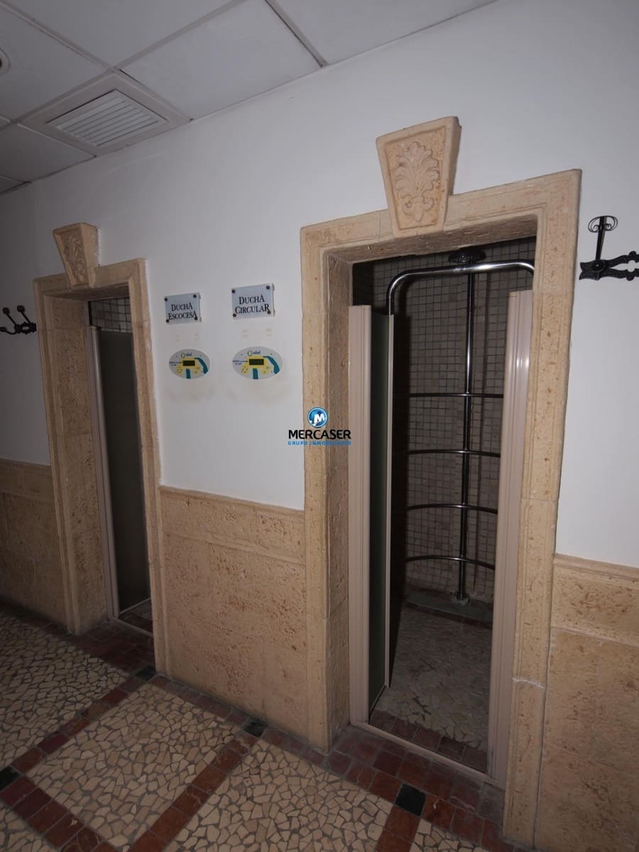 Commercial for rent in Alcala de Henares with garage - € 9,500 (Ref: 9865850)