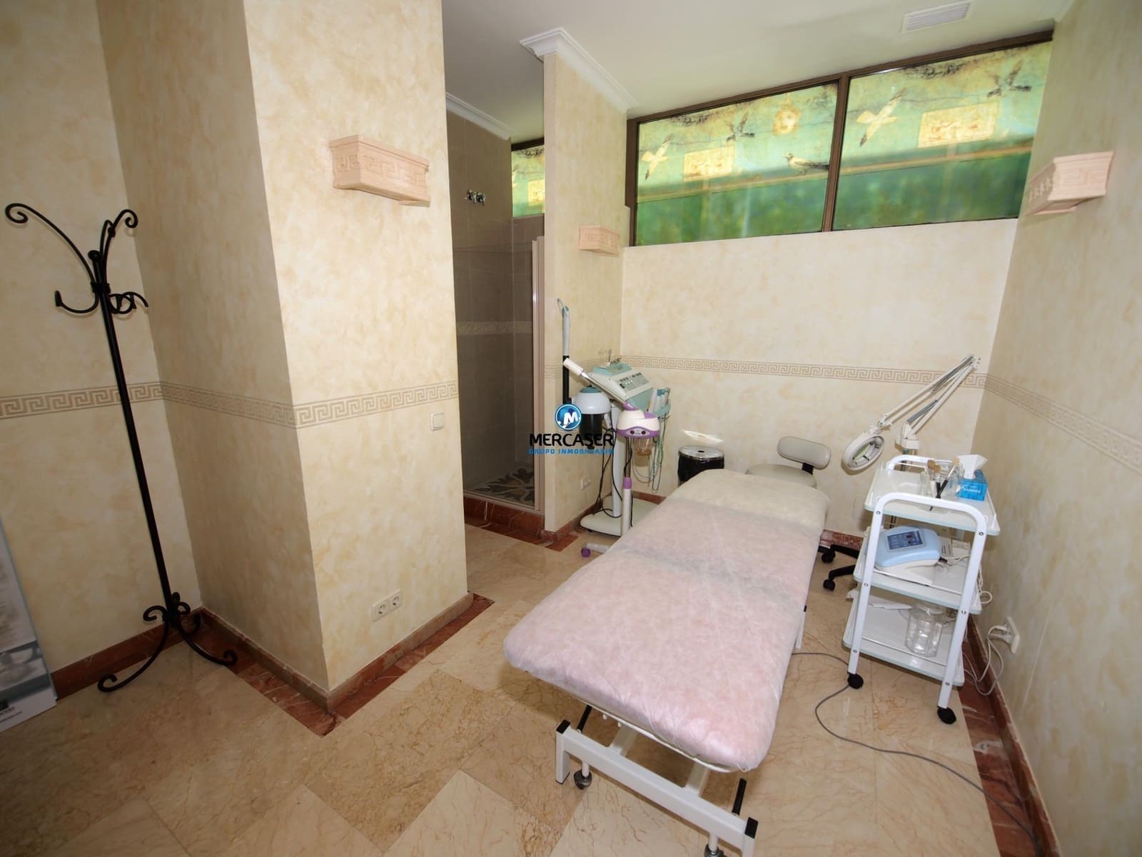 Commercial for rent in Alcala de Henares with garage - € 9,500 (Ref: 9865850)