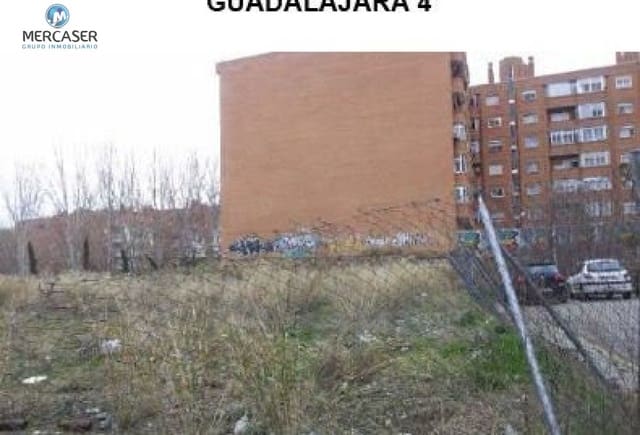 Building Plot for sale in Guadalajara city - € 262,000 (Ref: 9865852)