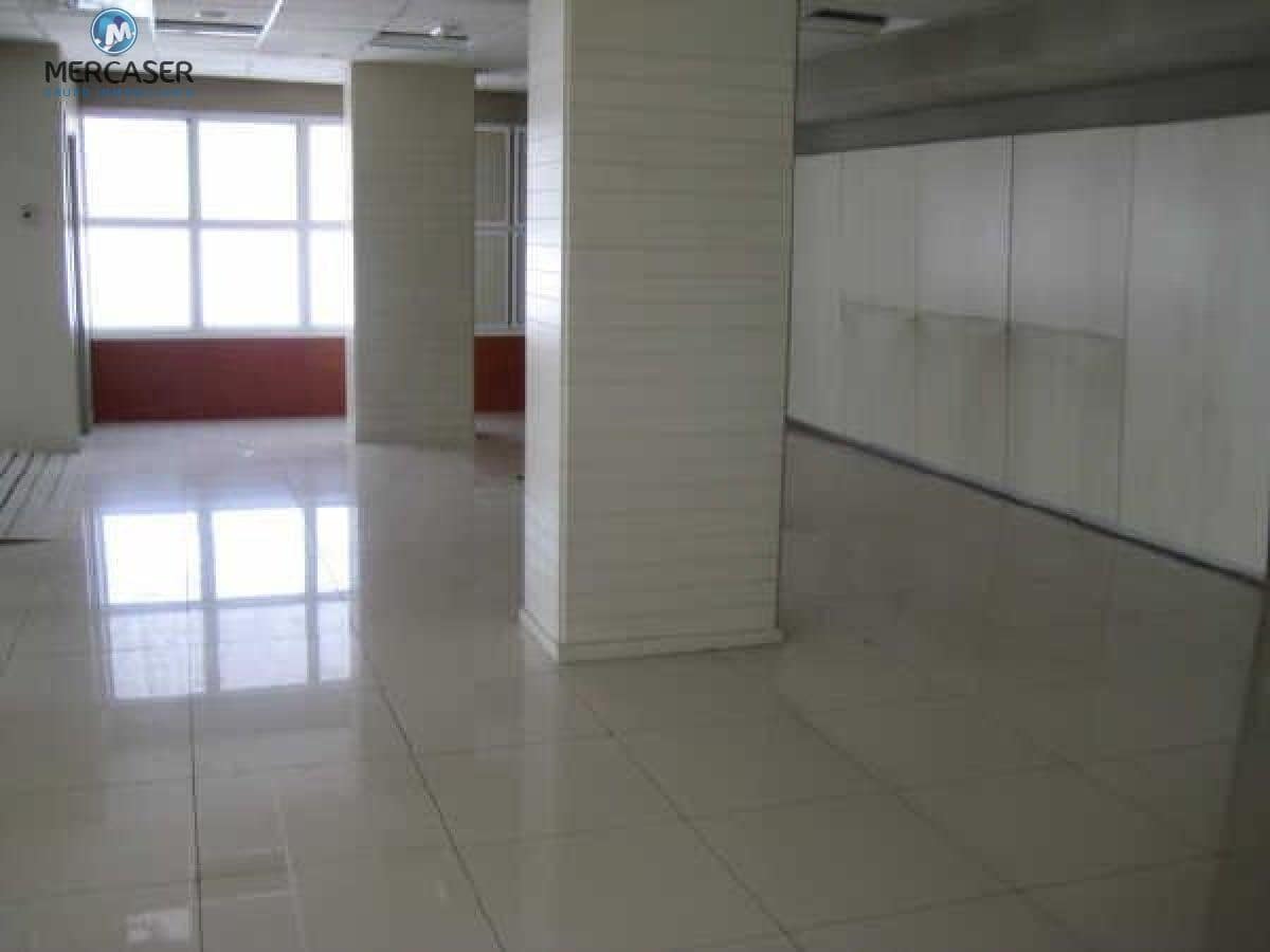 Commercial for sale in Guadalajara city - € 119,000 (Ref: 9865856)