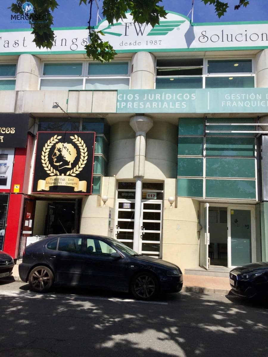 Office for rent in Alcala de Henares - € 575 (Ref: 9865868)