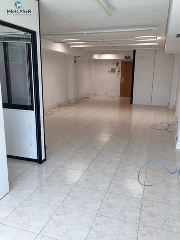 Office for rent in Alcalá de Henares - € 575 (Ref: 9865868)