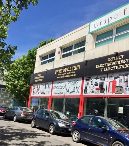 Office for rent in Alcalá de Henares - € 575 (Ref: 9865868)