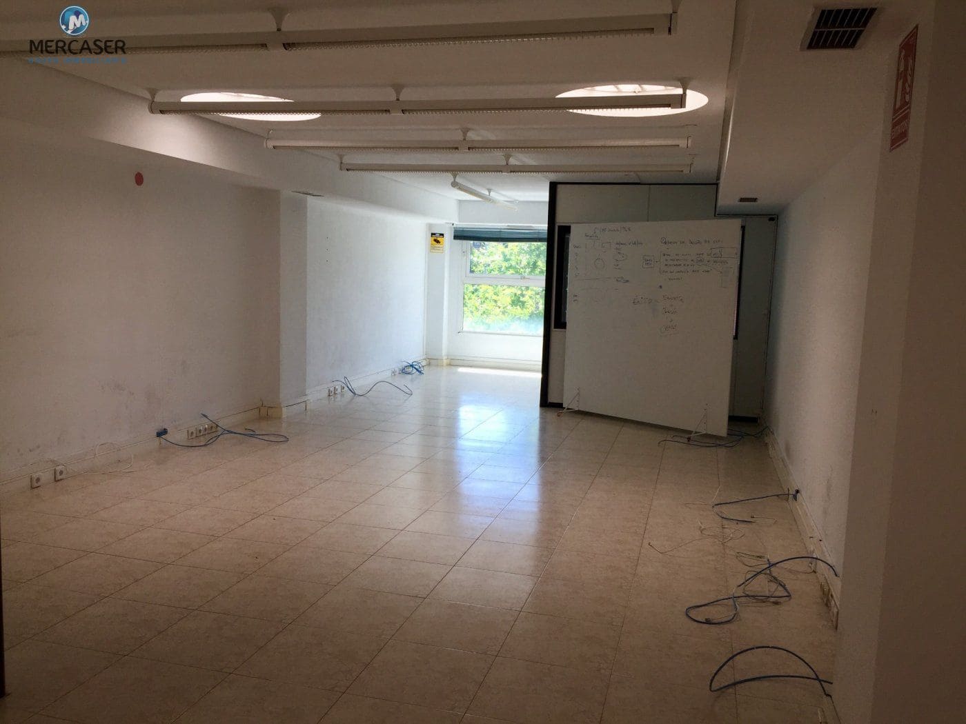 Office for rent in Alcala de Henares - € 575 (Ref: 9865868)