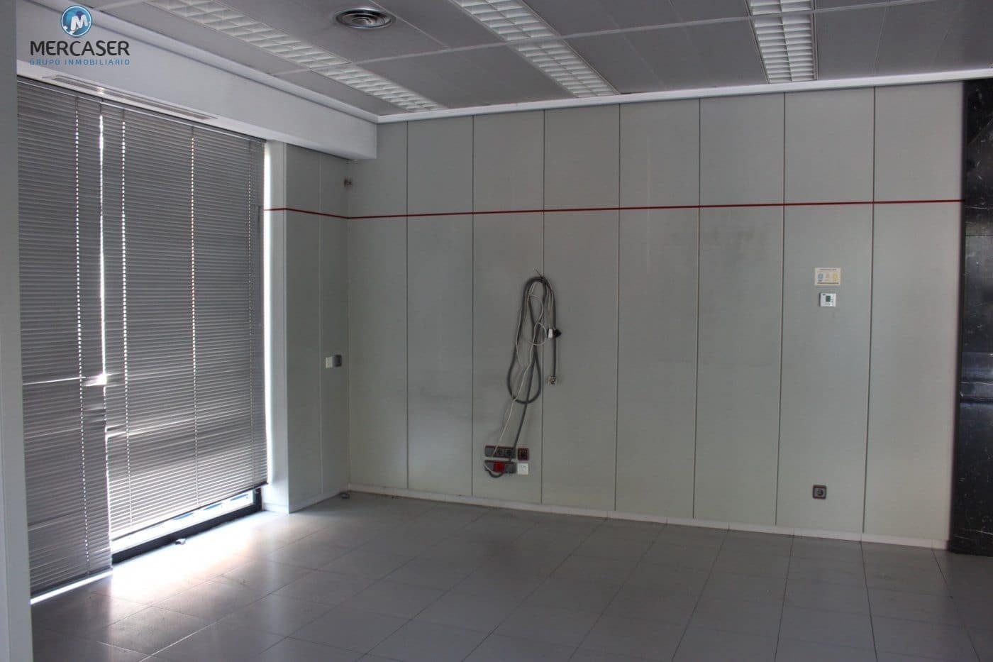 Commercial for rent in Alcala de Henares - € 1,600 (Ref: 9865869)