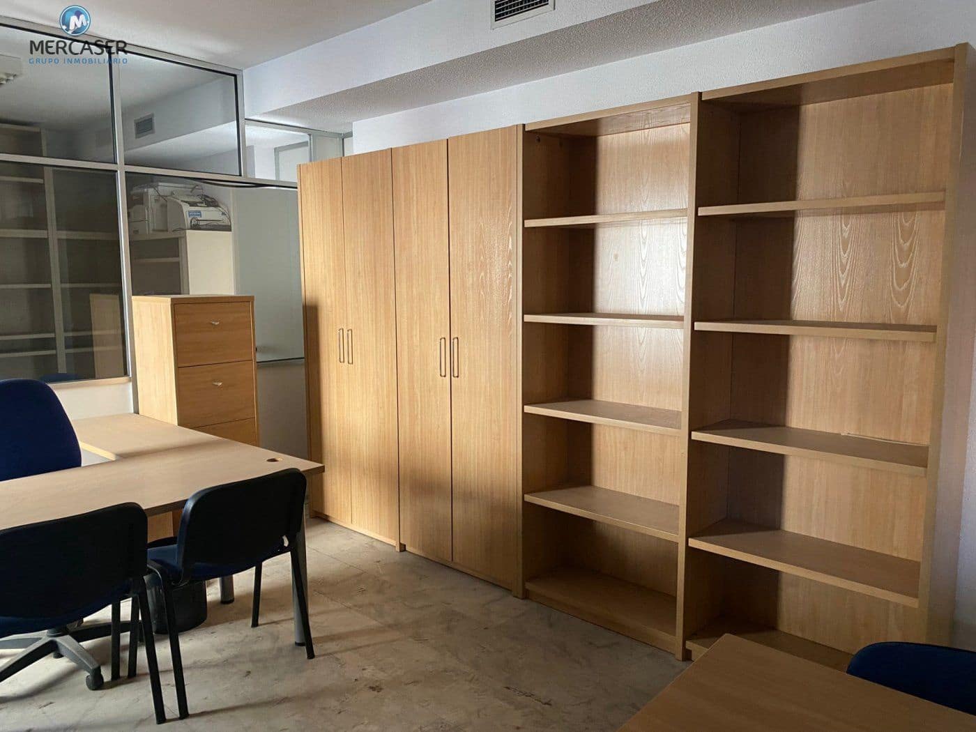 Office for rent in Alcala de Henares - € 1,300 (Ref: 9865874)