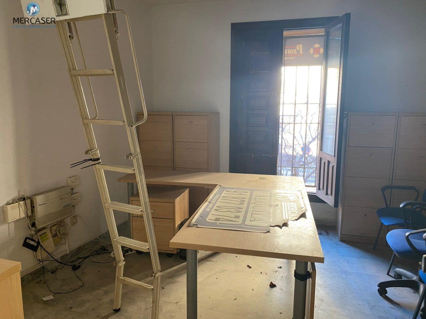 Office for rent in Alcala de Henares - € 1,300 (Ref: 9865874)