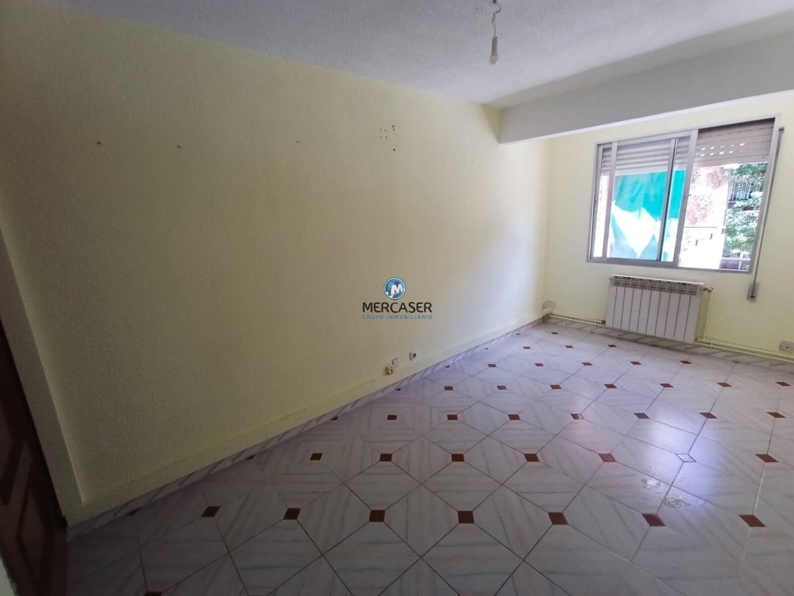 3 bedroom Flat for sale in Torrejon de Ardoz - € 204,000 (Ref: 9867051)