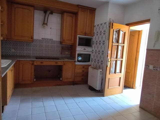 4 sypialnia Willa na sprzedaż w Nuevo Baztán z basenem garażem - 332 100 € (Ref: 9876480)