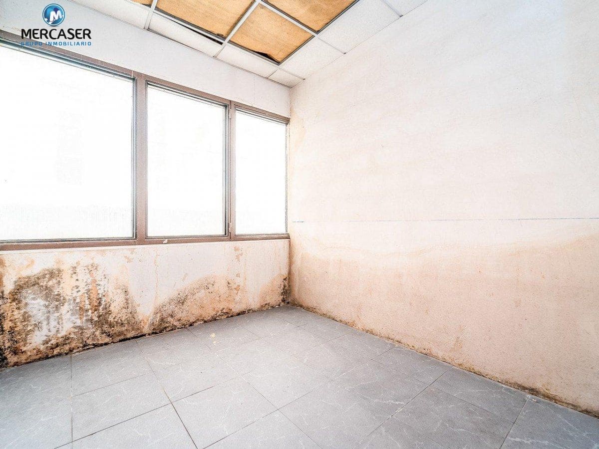 Office for sale in Guadalajara city - € 81,000 (Ref: 9884847)