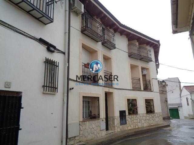 2 bedroom Flat for sale in Valdilecha with garage - € 135,700 (Ref: 9892411)