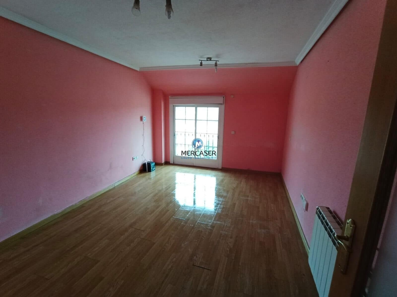 2 makuuhuone Asunto myytävänä paikassa Valdilecha mukana 
autotalli - 135 700 € (Ref: 9892411)