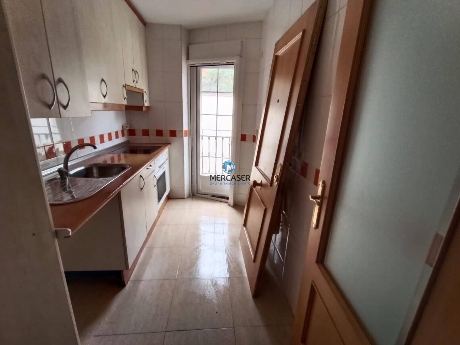 2 makuuhuone Asunto myytävänä paikassa Valdilecha mukana 
autotalli - 135 700 € (Ref: 9892411)