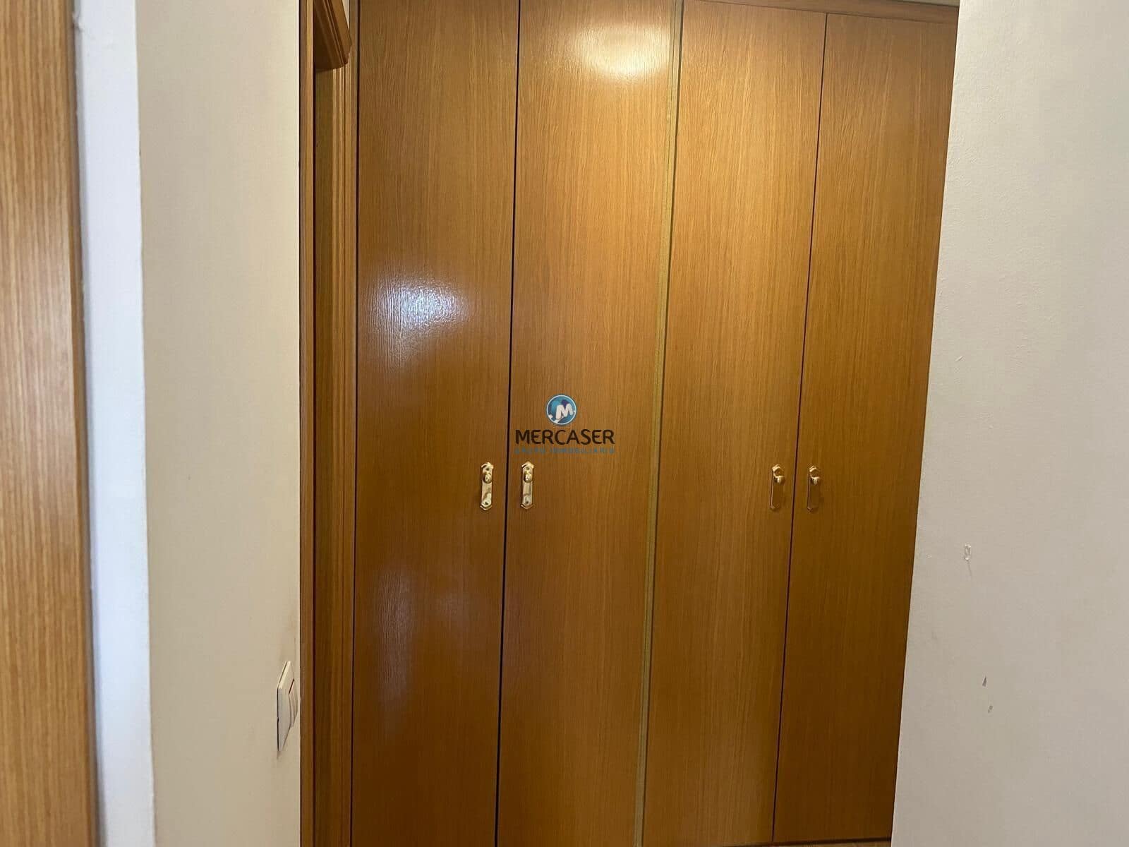 Piso de 1 habitación en Alcalá de Henares en alquiler con garaje - 900 € (Ref: 9911109)