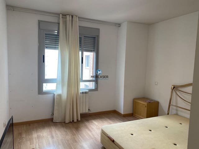 Piso de 1 habitación en Alcalá de Henares en alquiler con garaje - 900 € (Ref: 9911109)