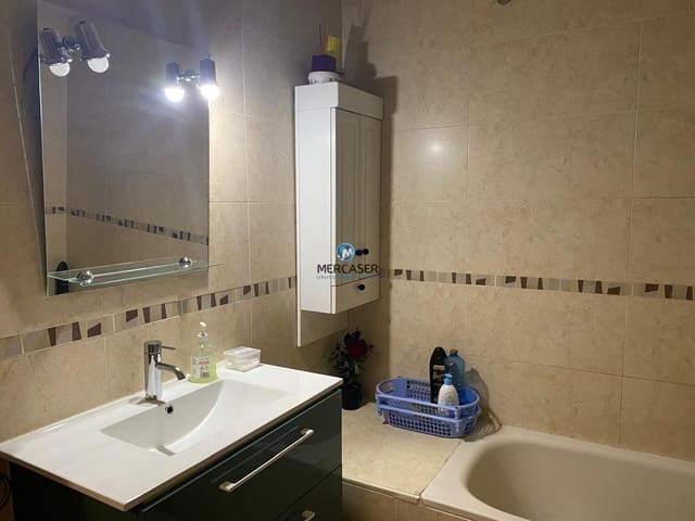 Piso de 1 habitación en Alcalá de Henares en alquiler con garaje - 900 € (Ref: 9911109)