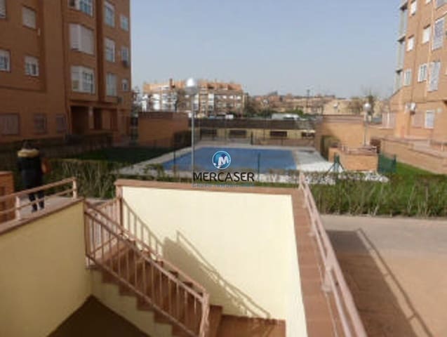 3 chambre Appartement à vendre à Valdemoro avec piscine garage - 315 000 € (Ref: 9913204)